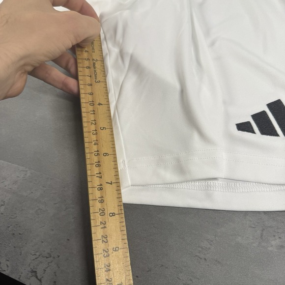Adidas Shorts Mens Small White Black 7" Inseam Elastic Drawstring Gym Athletic - Picture 6 of 9